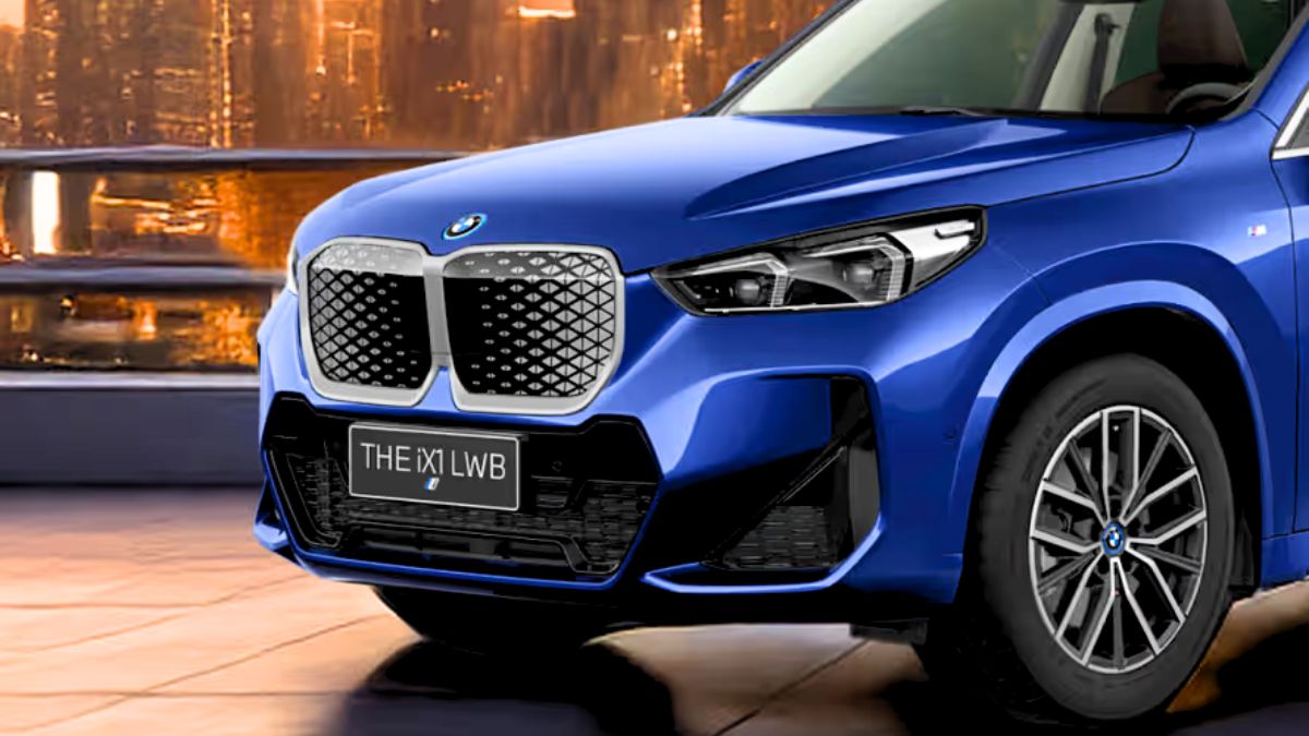 BMW iX1