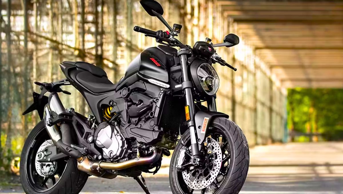 ducati monster 2025