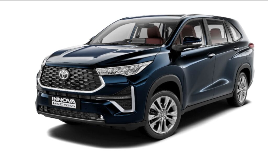 innova hycross