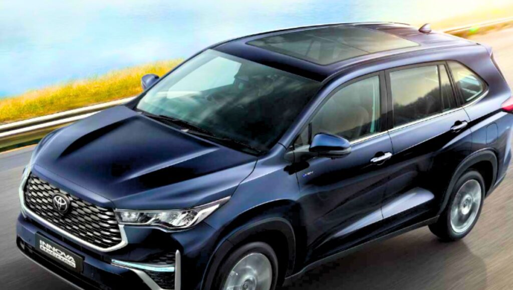 innova hycross