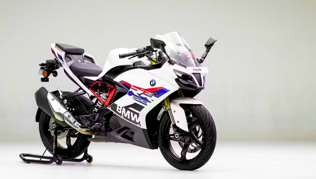 BMW G-310 RR Price in India
