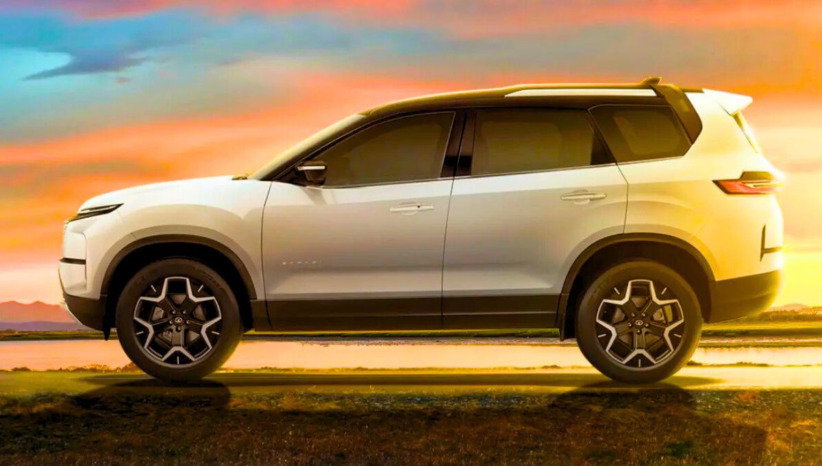 Safari Petrol SUV