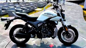 Hero Mavrick 440