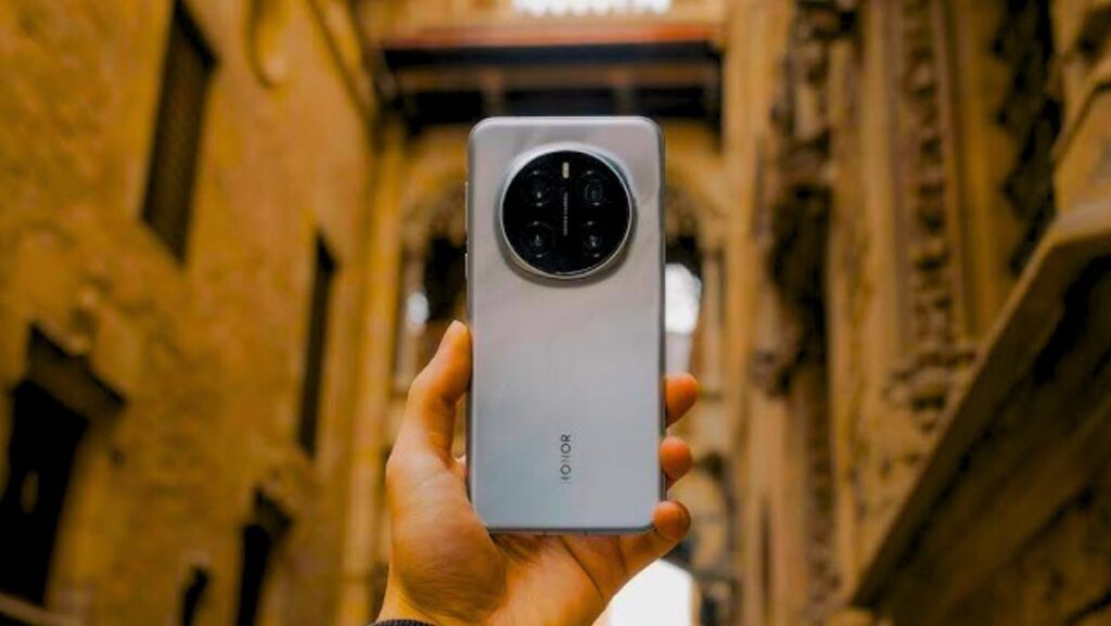 Honor Magic 7 में क्या है खास? स्पेसिफिकेशन, कीमत, कैमरा और बैटरी फीचर्स देखें ? 1 Honor Magic 7