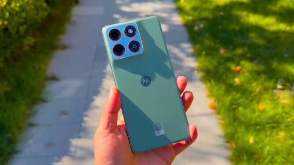 Moto X70 Air