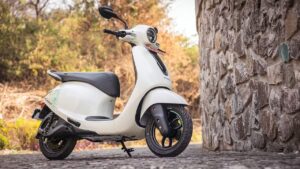 Bajaj Chetak C2501
