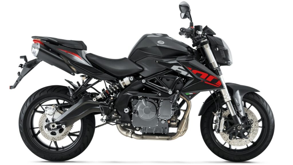 Benelli TNT600i