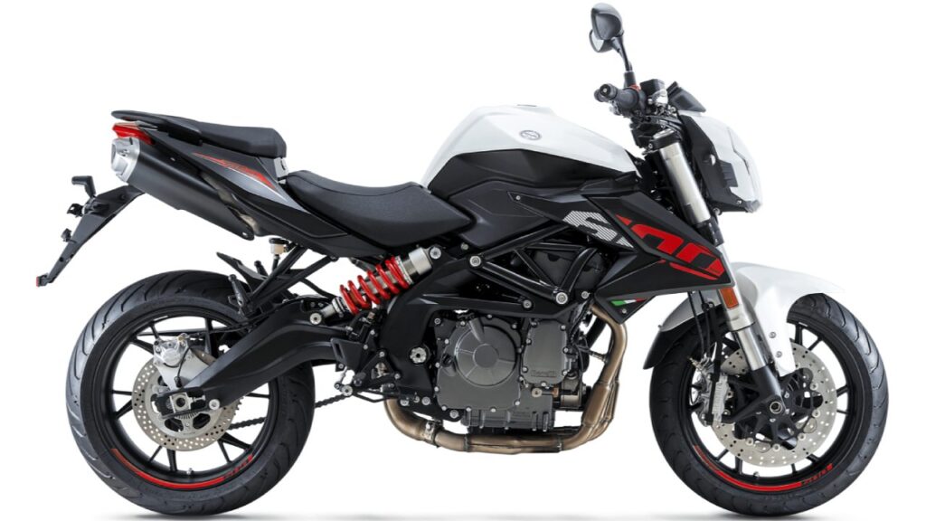 Benelli TNT600i
