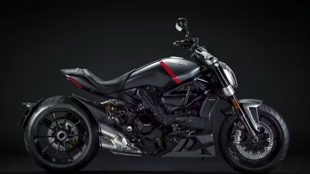 Ducati XDiavel V4