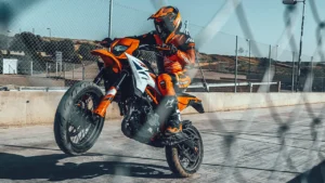 KTM 390 SMC R Price