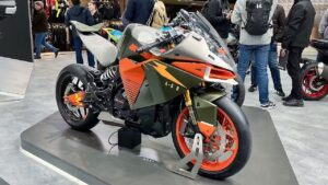 TVS Tangent RR