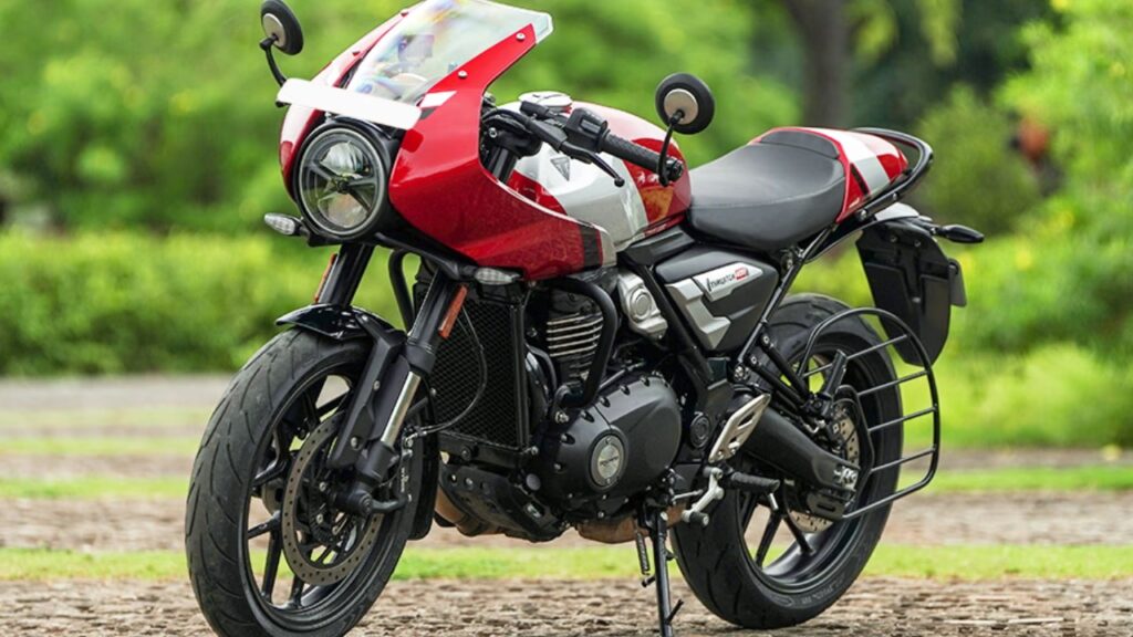 Triumph Thruxton 400