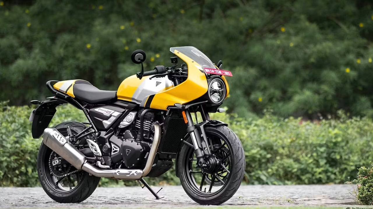 Triumph Thruxton 400