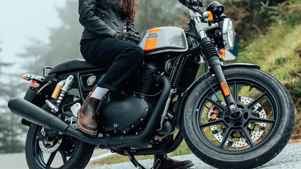 royal enfield continental gt 450 mileage