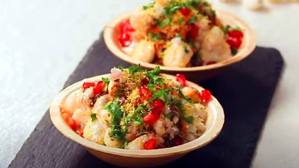 Special Makhana Chaat For Vrat: घर पर व्रत में खाने वाले चटपटा मखाना चाट इस तरह से बनाएं? 1 Special Makhana Chaat For Vrat
