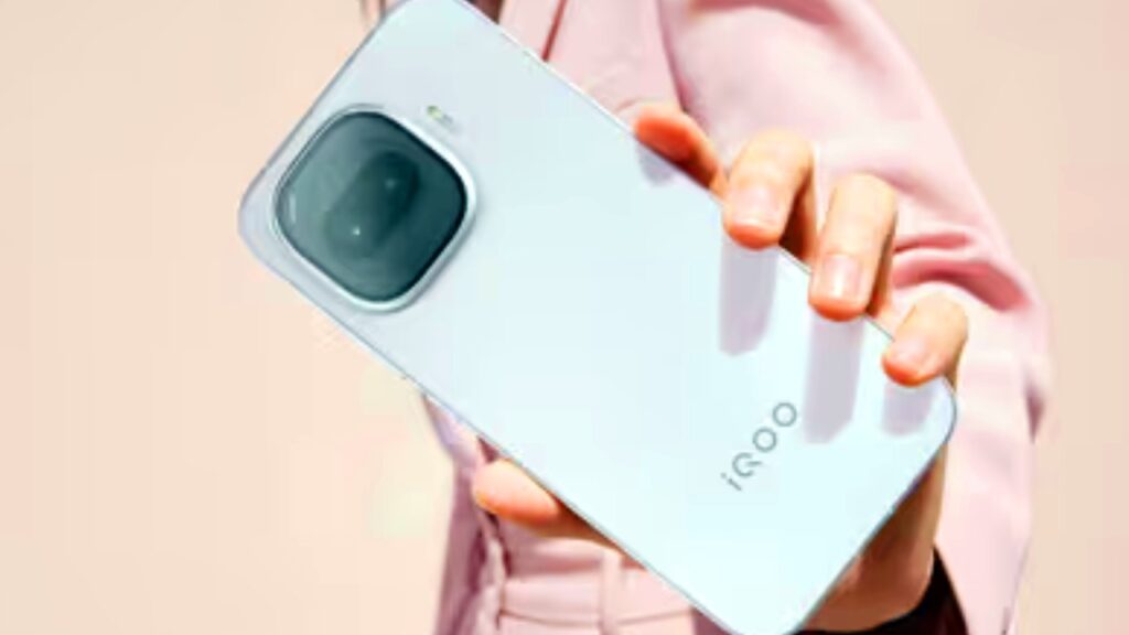 iQOO Z11
