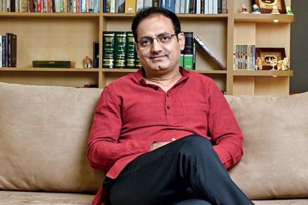 vikas divyakirti total networth