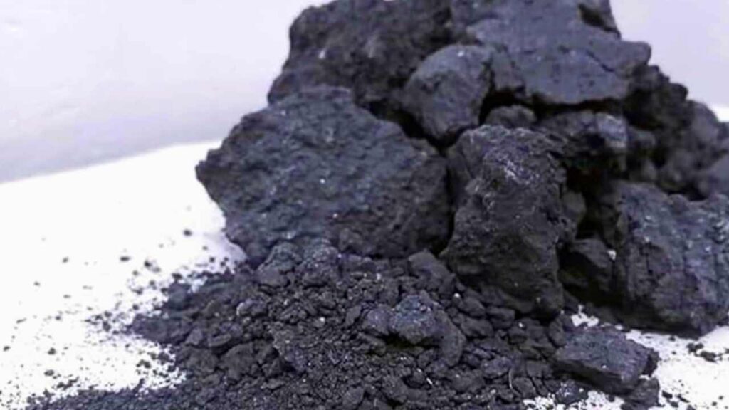 Black Soil For Hair