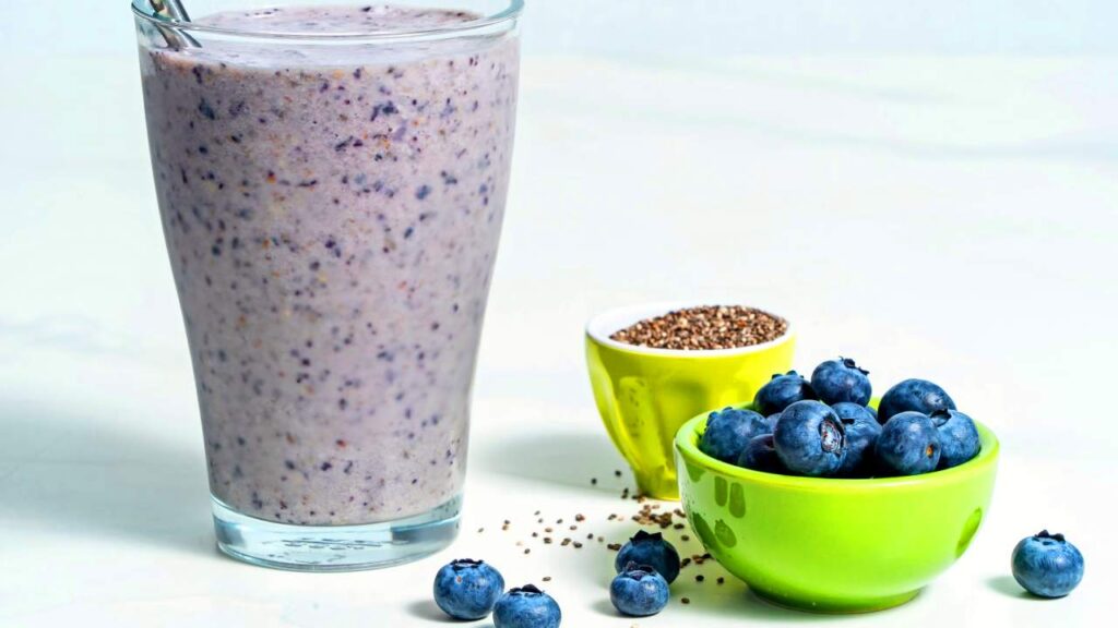 Blueberry Chia Seeds Smoothie