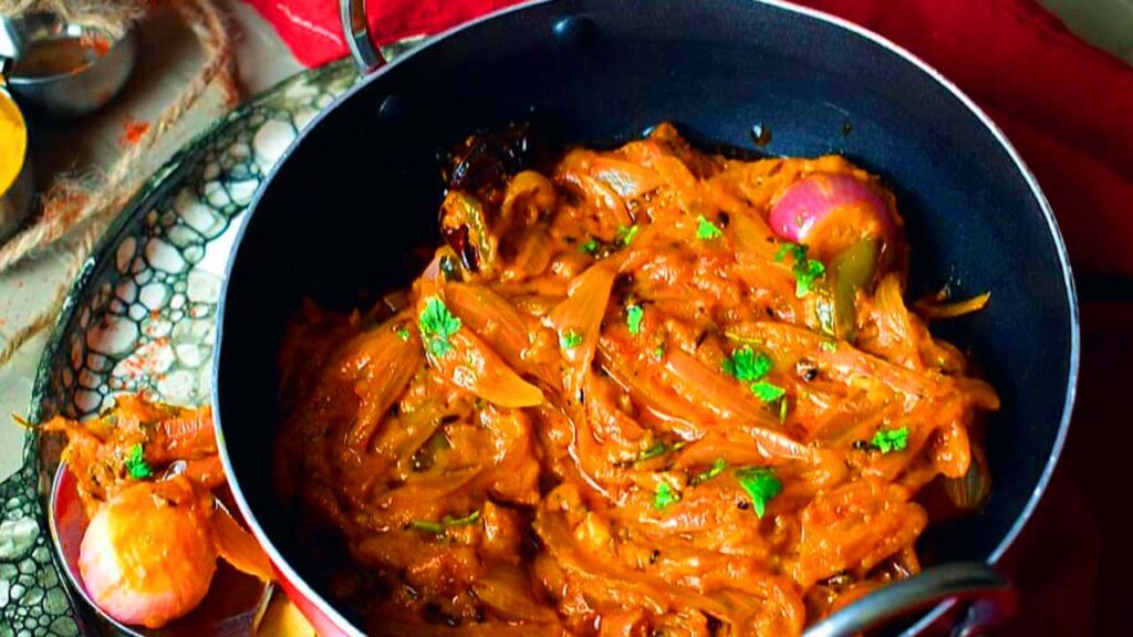 Rajasthani Malai Pyaaz Recipe 2026 : घर पर ऐसे बनाए ढाबा वाला स्वाद 1 Rajasthani Malai Pyaaz Recipe