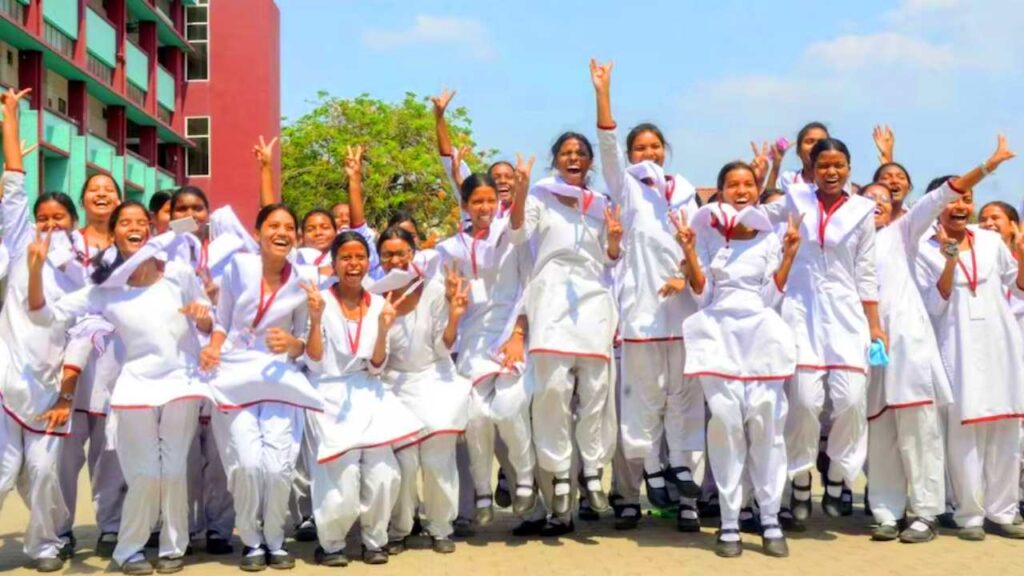 UP Board Class 10th result Live
