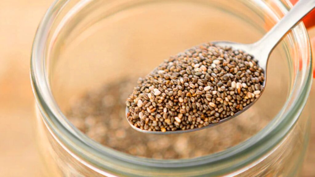 Chia Seeds Face Mask : नेचुरली तरीके से बनाए face mask और पाएं ग्लोइंग स्किन 2 Chia Seeds Face Mask