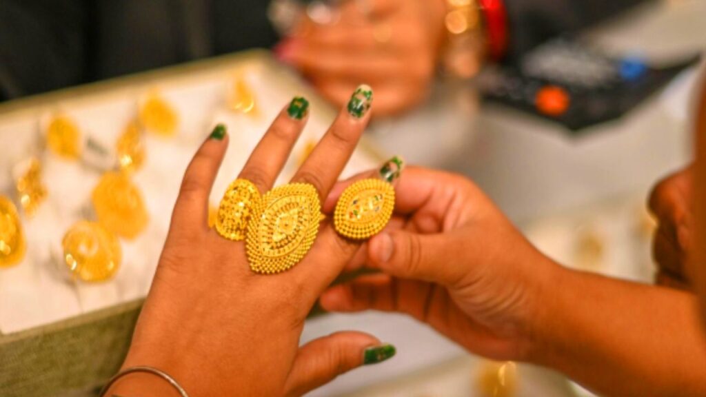 Gold Price Today in India: जानिए मोबाइल से घर बैठे करे चेक करे Gold Price 1 Gold Price Today in India