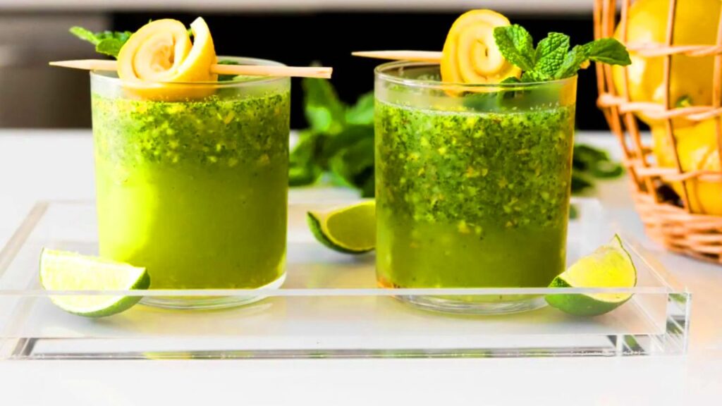 Refreshing Mint Lemonade